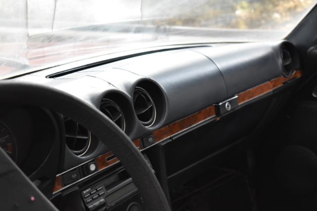 1980 Mercedes-Benz 200-Series - photo 3