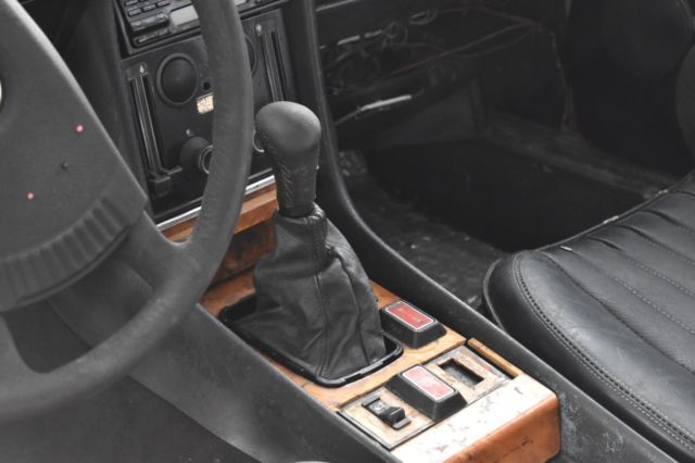 1980 Mercedes-Benz 200-Series - photo 4