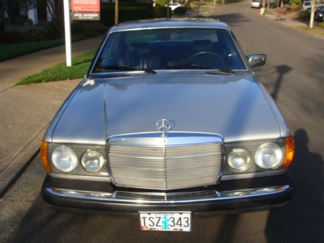 1980 Mercedes-Benz 300-Series - photo 3