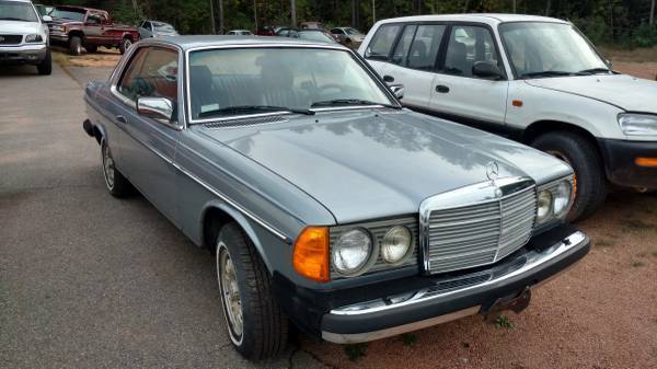 1980 Mercedes-Benz 300-Series Base Coupe 2-Door - photo 10