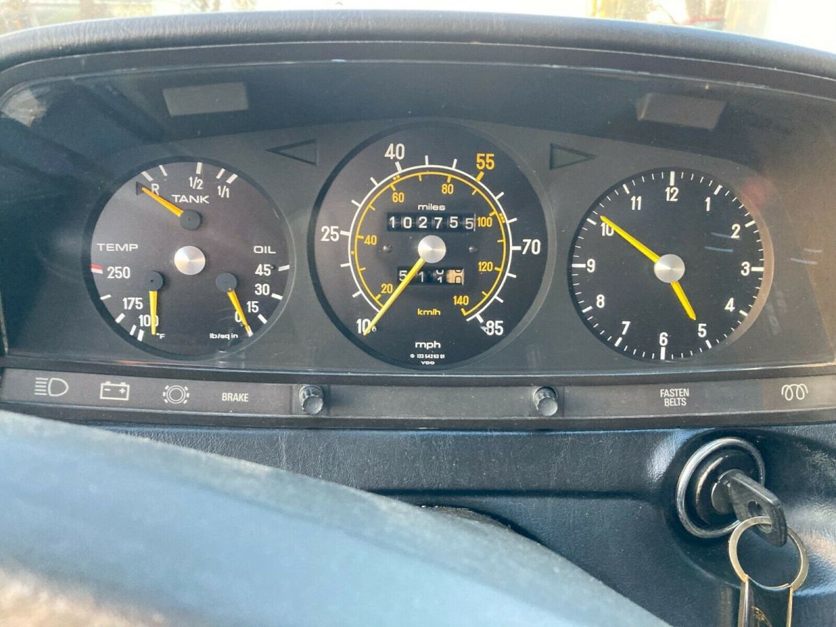1980 Mercedes-Benz 300-Series - photo 5