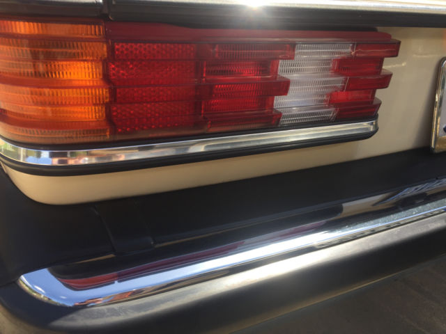 1980 Mercedes-Benz 300CD -- - photo 10