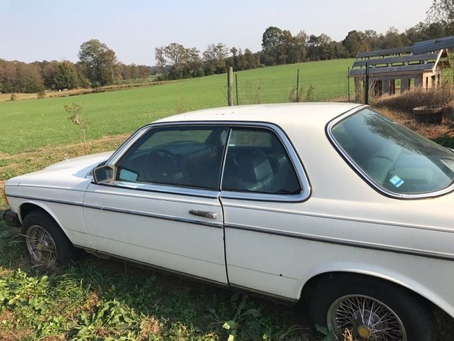 1980 Mercedes-Benz 300-Series 300CD - photo 10