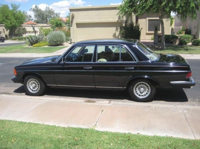 1980 Mercedes-Benz 300-Series - photo 4