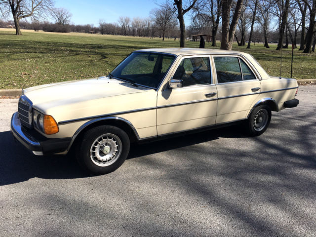 1980 Mercedes-Benz 300-Series D - photo 2