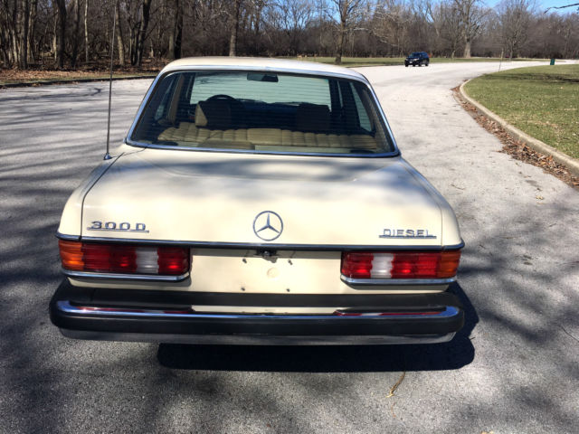 1980 Mercedes-Benz 300-Series D - photo 4