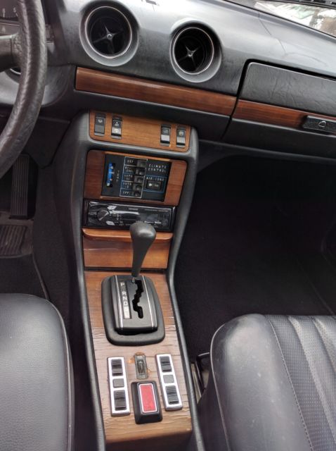 1980 Mercedes-Benz 300-Series D - photo 6
