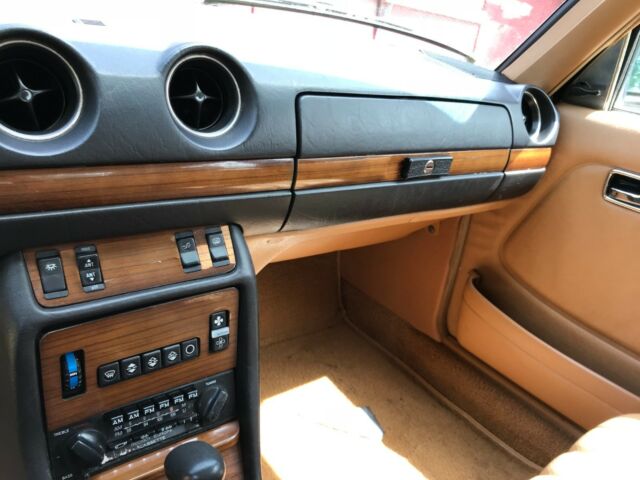 1981 Mercedes-Benz 300-Series - photo 7