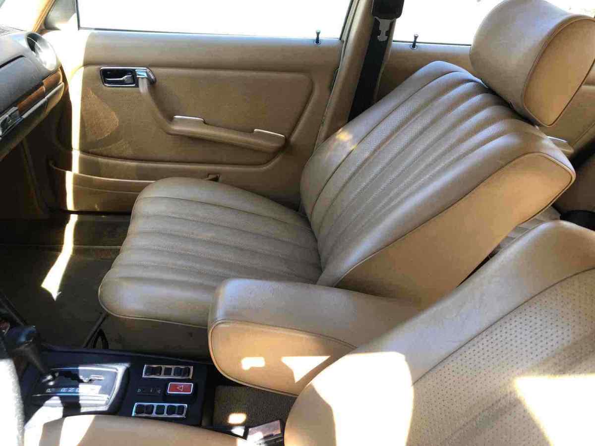 1980 Mercedes-Benz 300D - photo 8