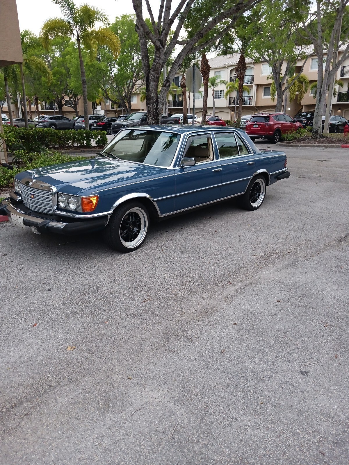 1980 Mercedes-Benz 300SD Original - photo 3