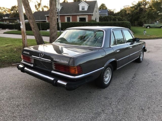 1980 Mercedes-Benz 300-Series - photo 10