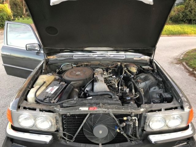 1980 Mercedes-Benz 300-Series - photo 12