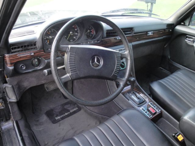 1980 Mercedes-Benz 300-Series - photo 10