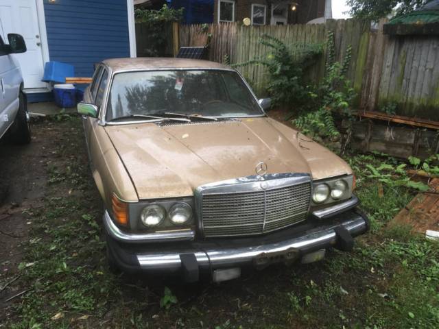 1980 Mercedes Benz 300SD WVO Greasecar - For Parts or Full Restoration 1980 Mercedes-Benz 300-Series Sedan