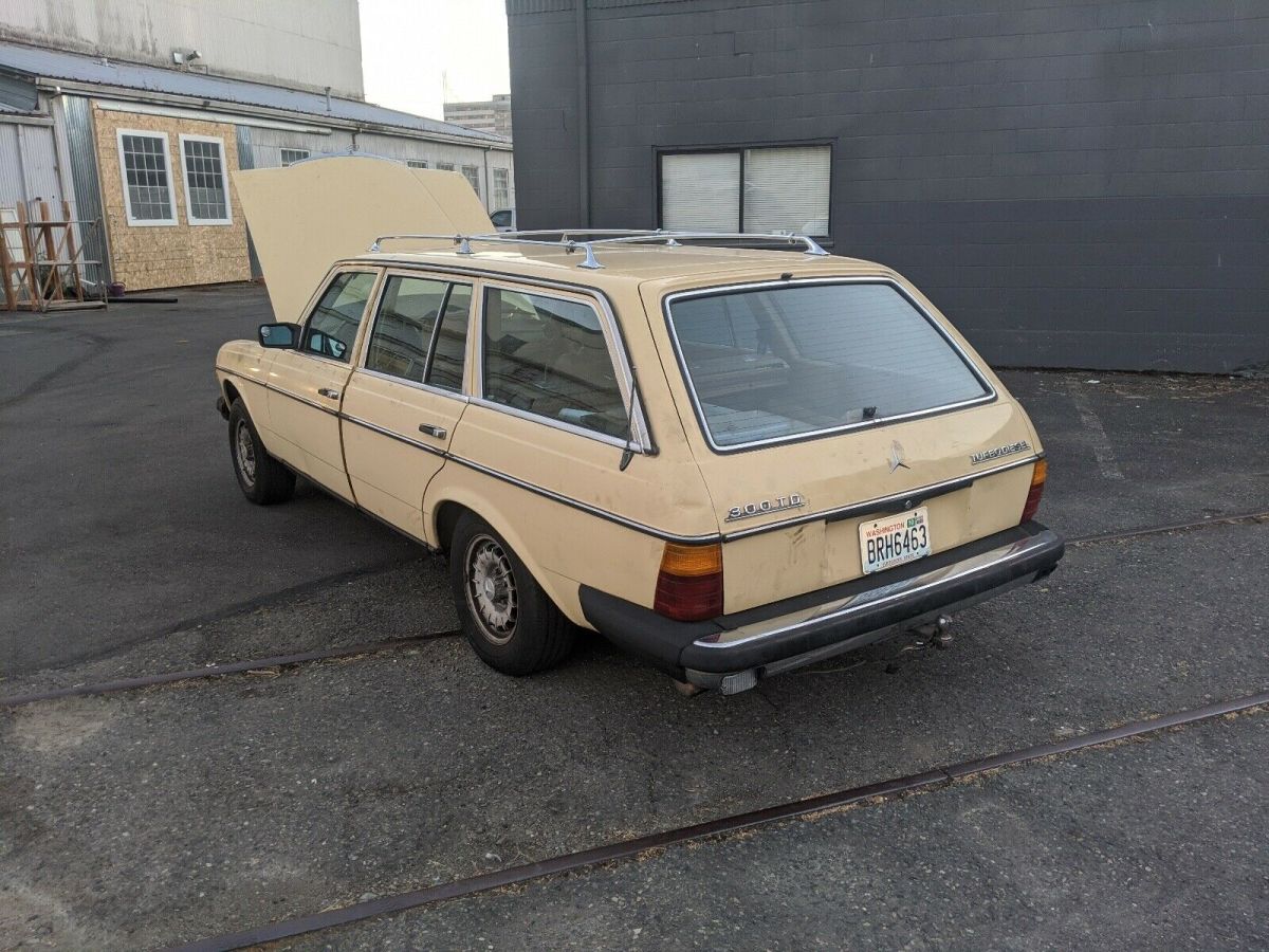 1980 Mercedes-Benz 300TD - photo 3