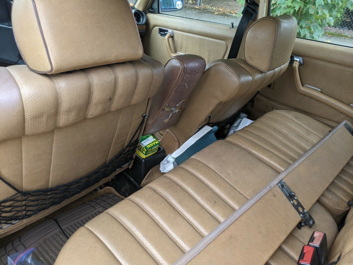 1980 Mercedes-Benz 300TD - photo 8