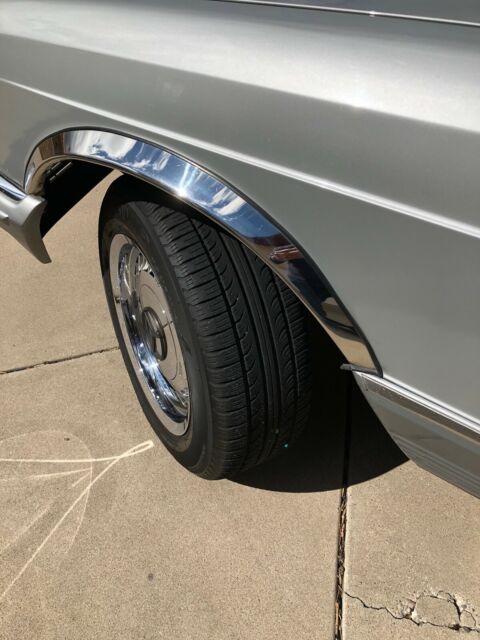 1980 Mercedes-Benz 300-Series - photo 4