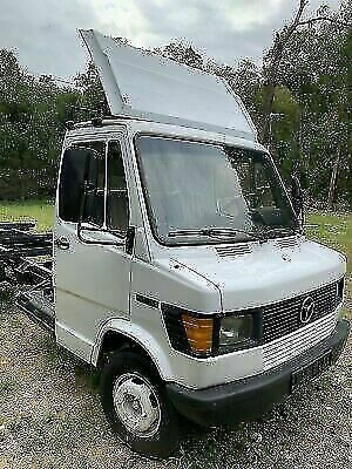 1980 Mercedes-Benz 410D pickup / flatbed / multi use - photo 2