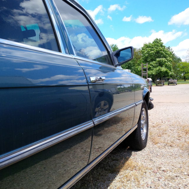 1980 Mercedes-Benz 400-Series - photo 7