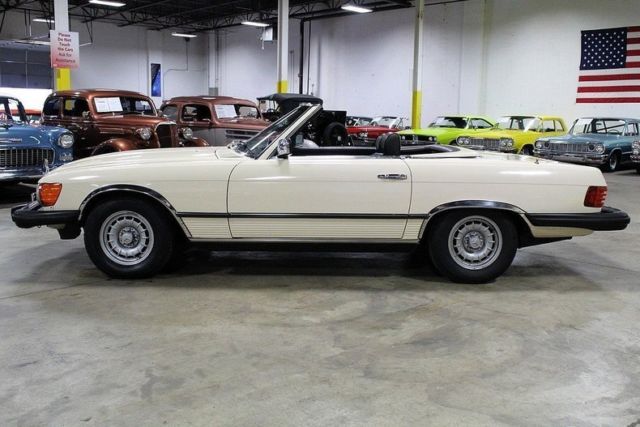 1980 Mercedes-Benz SL-Class -- - photo 2