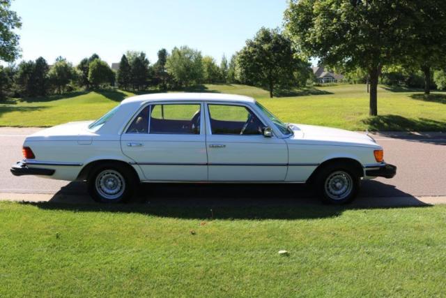 1980 Mercedes-Benz 400-Series 450SEL - photo 3