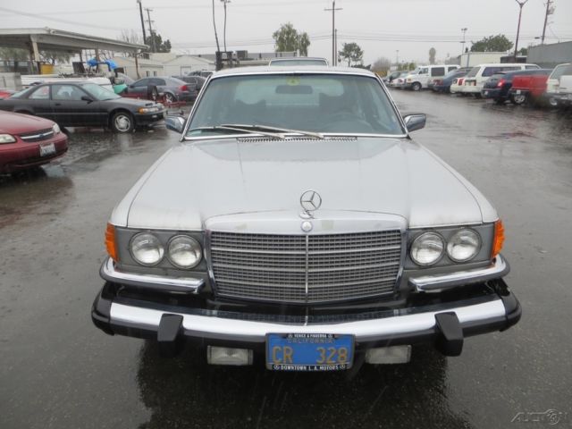 1980 Mercedes-Benz 400-Series - photo 8