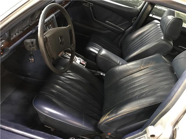 1980 Mercedes-Benz 400-Series SEL - photo 9