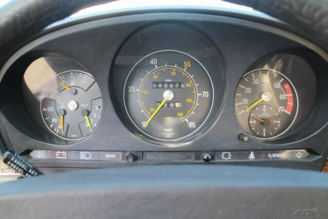 1980 Mercedes-Benz 400-Series SL - photo 12