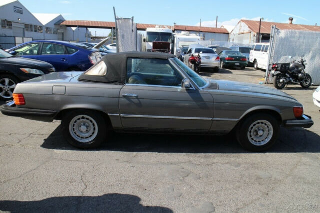 1980 Mercedes-Benz 400-Series SL - photo 6