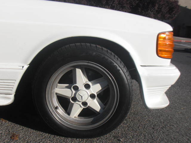 1980 Mercedes-Benz 300-Series AMG grey market import performance package - photo 7