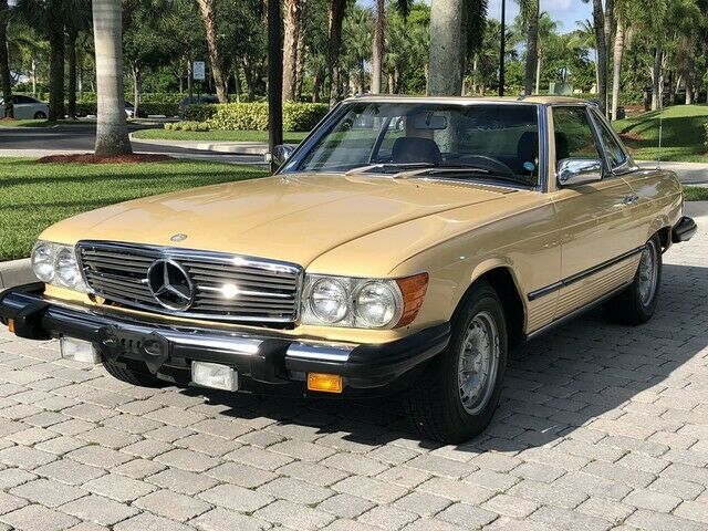 1980 Mercedes-Benz SL- Class 450 SL ONLY 7900 Miles ALL Original Miles! 1980 Mercedes-Benz SL-Class