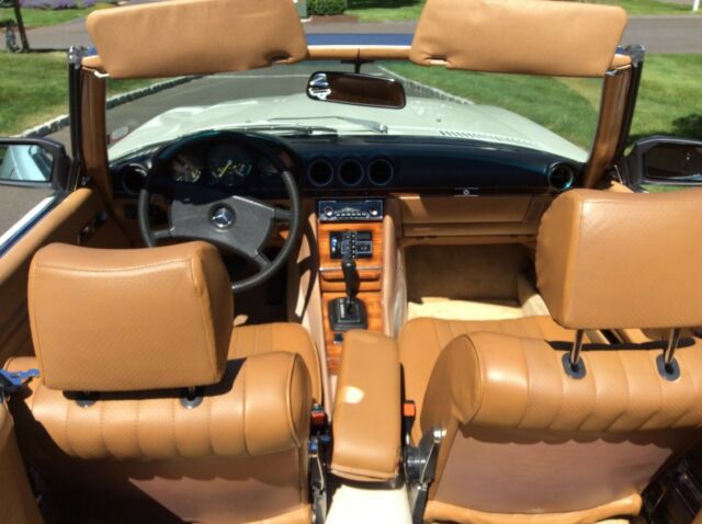 1980 Mercedes-Benz SL-Class 450SL convertible with removable hardtop - photo 10