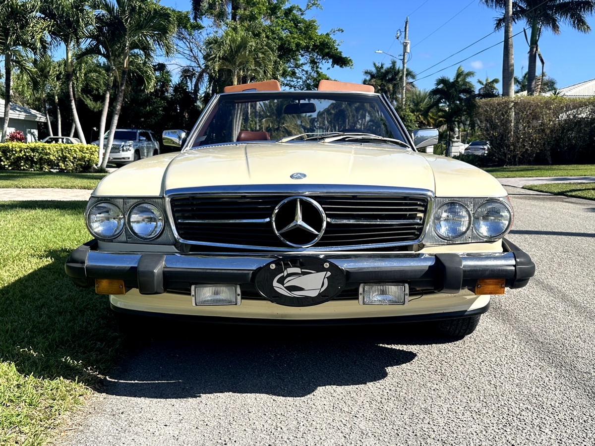 1980 Mercedes-Benz SL-Class - photo 3