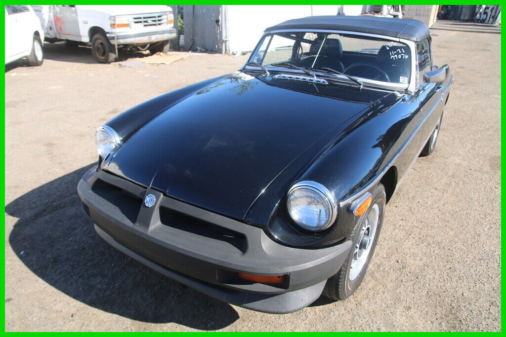 1980 Mg Mgb 4 Cylinder 1.8L 4 Speed Manuel NO RESERVE 1980 MG MGB