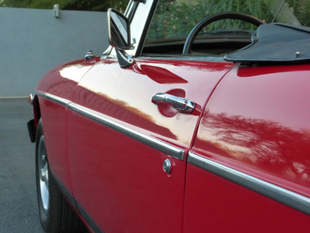 1980 MG MGB MG B Roadster Beaufiul Rust Free Great Driver - photo 7