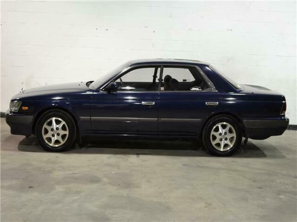 1980 Nissan Laurel such a rare car, incredible condition! - photo 3