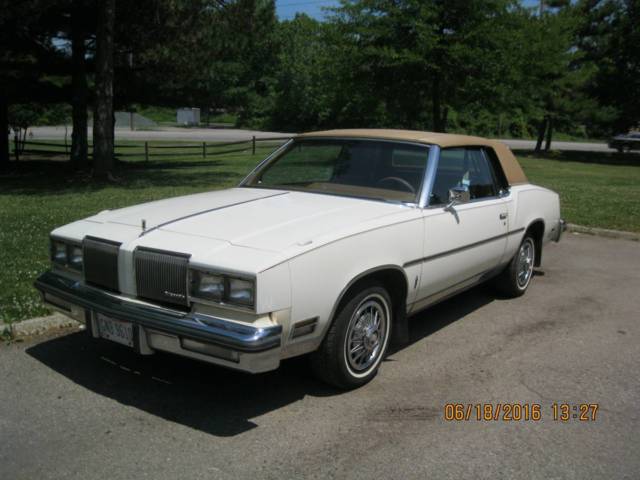 1980 Oldsmobile Cutlass Brougham - photo 3