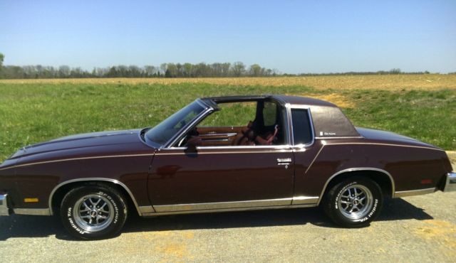 1980 Oldsmobile Cutlass Brougham - photo 2