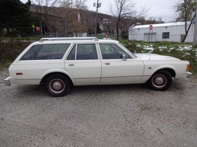 1980 Plymouth Volare - photo 2
