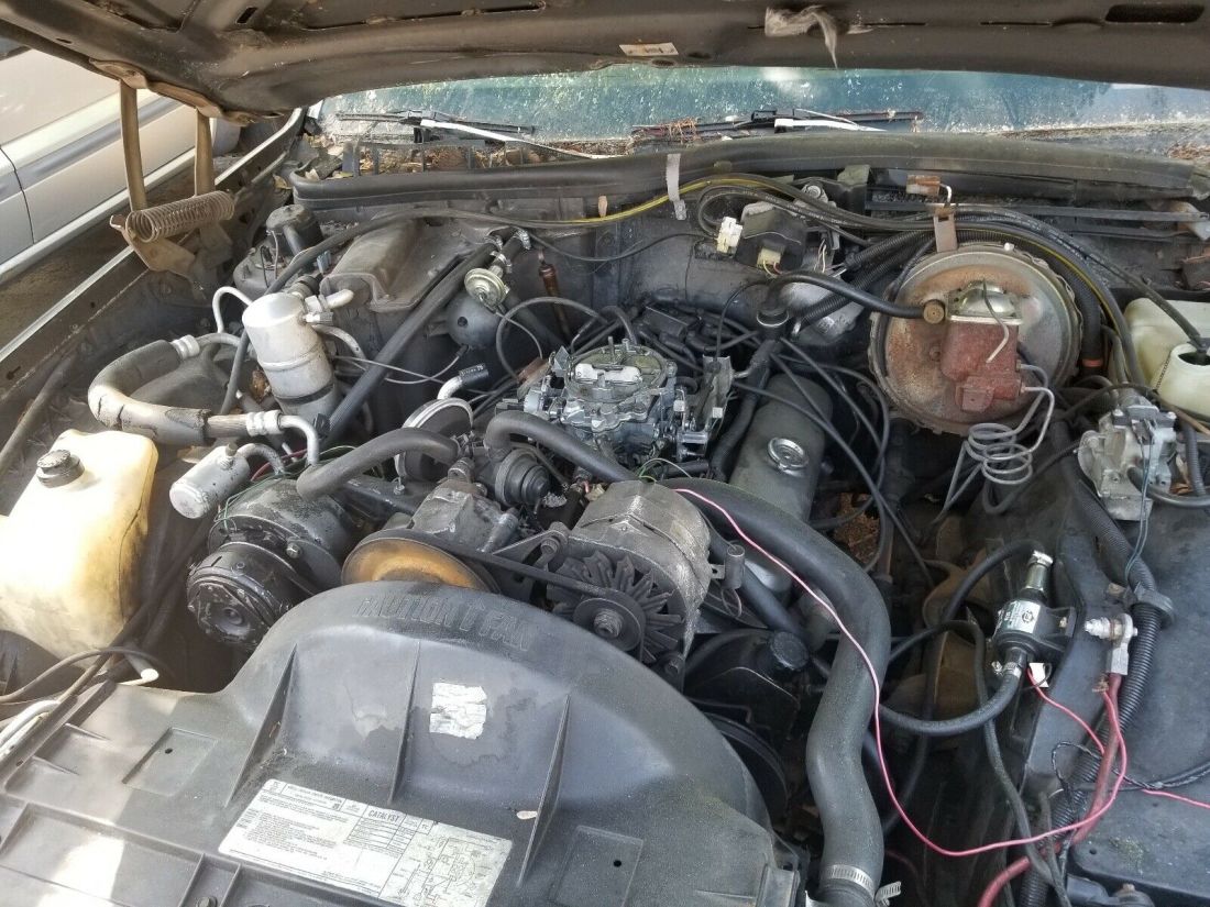 1980 Pontiac Bonneville Brougham - photo 11