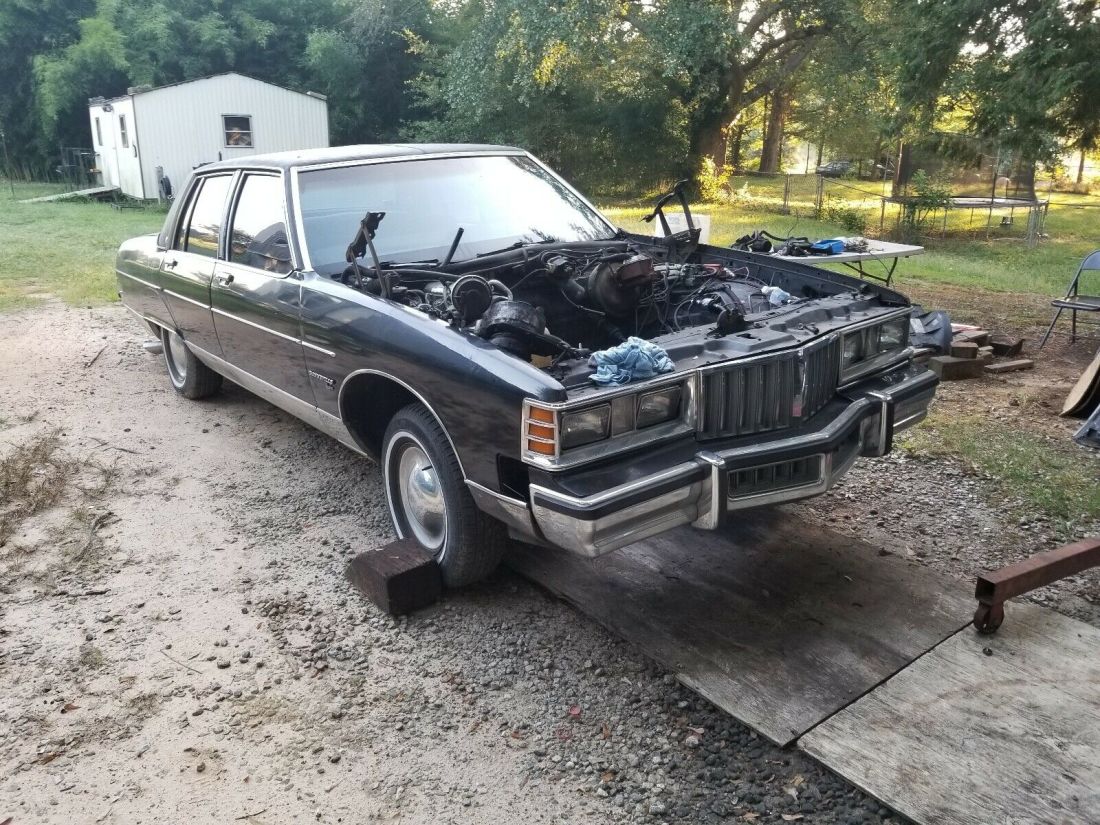 1980 Pontiac Bonneville Brougham - photo 5