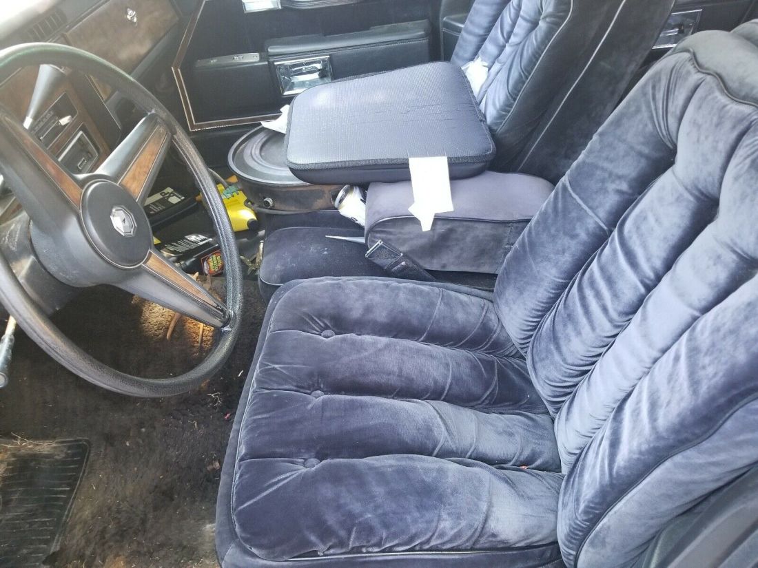 1980 Pontiac Bonneville Brougham - photo 9