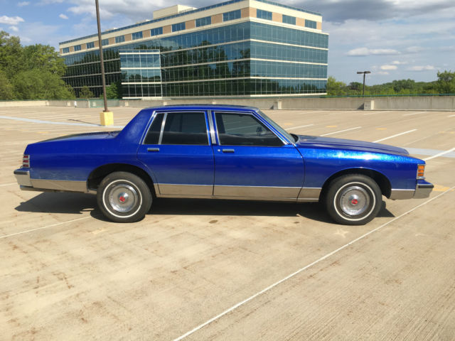 1980 Pontiac Bonneville - photo 2