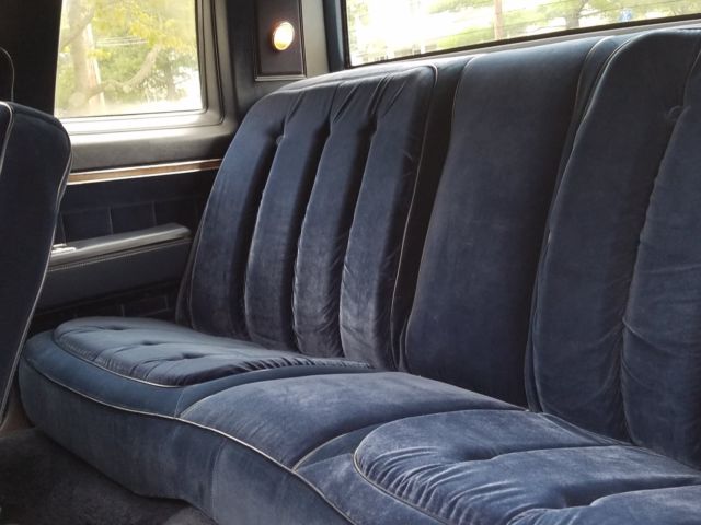 1980 Pontiac Bonneville Coupe - photo 9