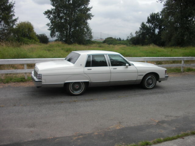 1980 Pontiac Bonneville bloth - photo 4