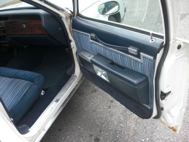 1980 Pontiac Bonneville bloth - photo 8