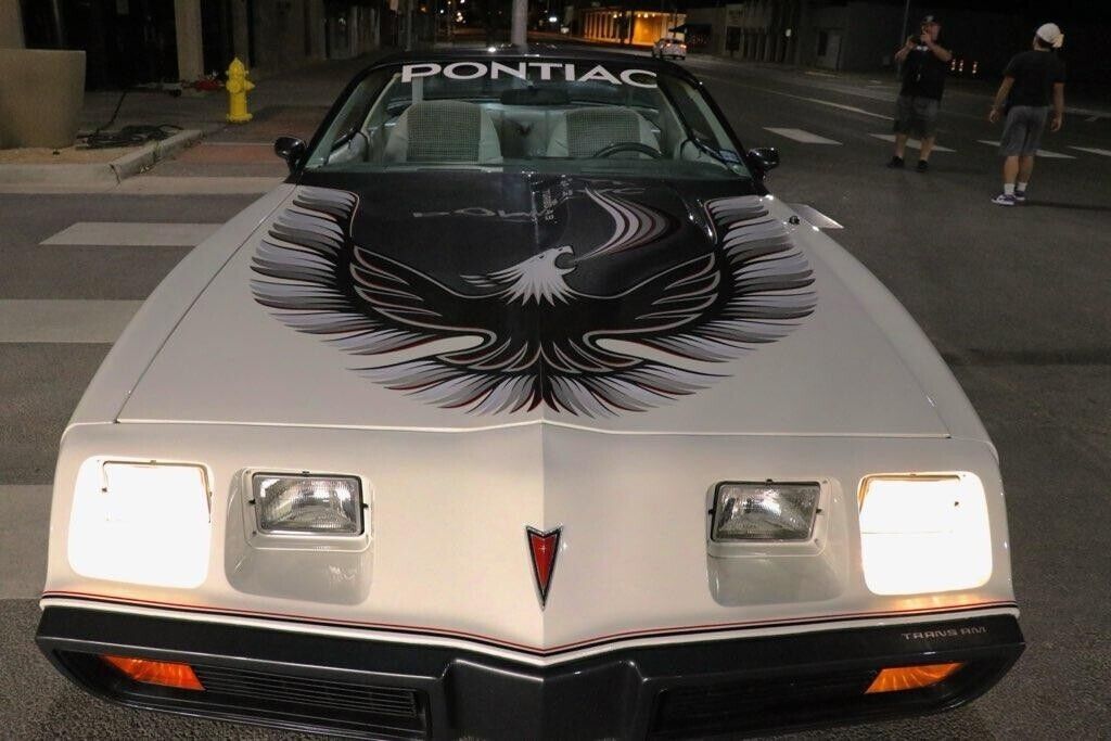 1980 Pontiac Firebird Trans am - photo 2