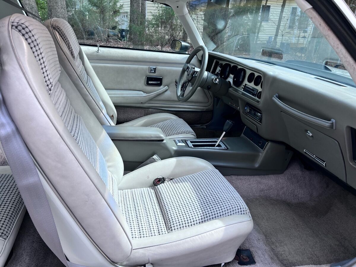 1980 Pontiac Firebird Indy 500 Pace Car Edition - photo 8