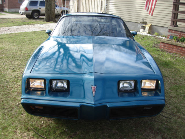 1980 Pontiac Trans Am Formula coupe T-Top - photo 6