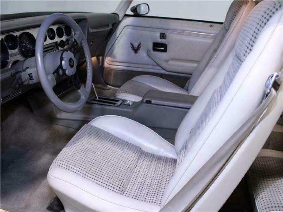 1980 Pontiac Trans Am - photo 10
